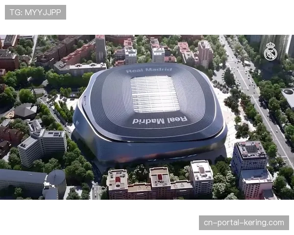 伯纳乌球场改造工程最终阶段完成,将于四月全面启用新顶棚